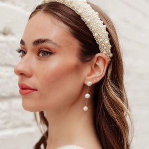 Untamed Petals Lilly Pearl Drops earrings